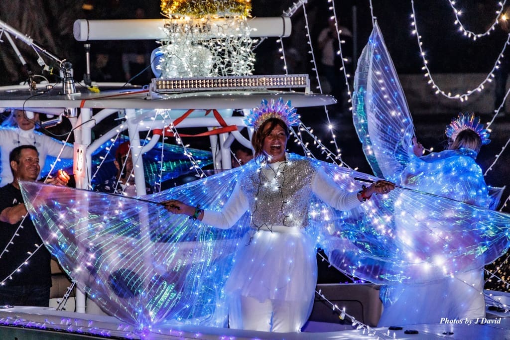 Featured Image for Post: 2025 Cotee River Christmas Boat Parade Lights Up Downtown New Port Richey